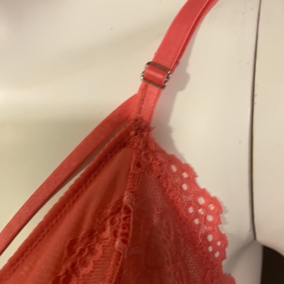 La Vie En Rose Bralette - Picture 3 of 6